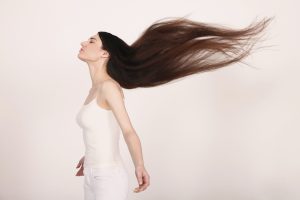 Zink kann eingewachsene Haare verhindern und allgemein die Haarstruktur verbessern.