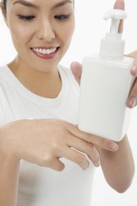 PFB Vanish ist eine geeignete Creme gegen eingewachsene Haare